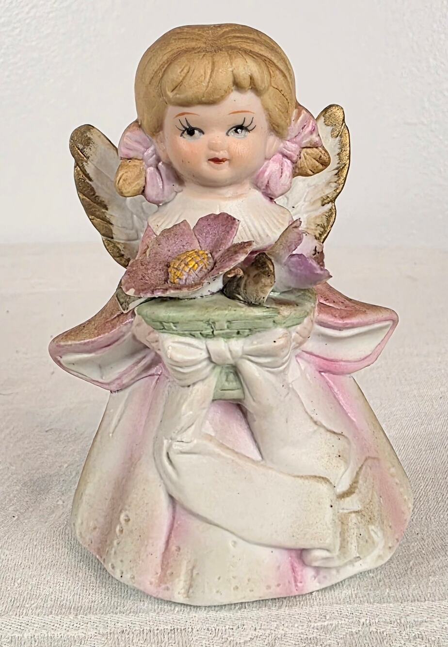 Vintage UCGC Christmas Angel Figurine Ceramic 4 1/2" Tall Holiday Pink Kitschy